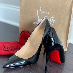 Christian Louboutin Black Size 39 Pumps